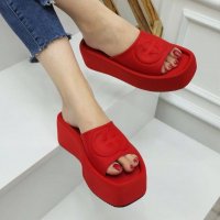 Топ модел дамски чехли в 4 цвята, снимка 2 - Чехли - 39942857