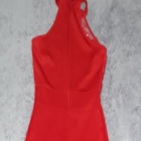 Червена рокля, снимка 2 - Рокли - 27971826