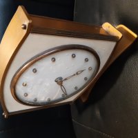 Часовник , снимка 9 - Антикварни и старинни предмети - 27868893
