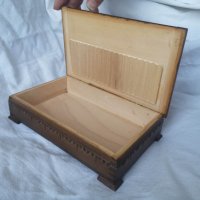 Дървена кутийка - ръчно резбована, снимка 3 - Декорация за дома - 28609209