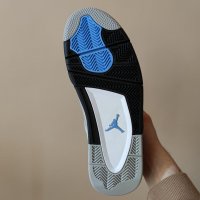 Нови Мъжки Обувки Nike Air Jordan Retro 4 UNC University Blue Сини Кецове Маратонки Размер 43, снимка 3 - Други - 39632515