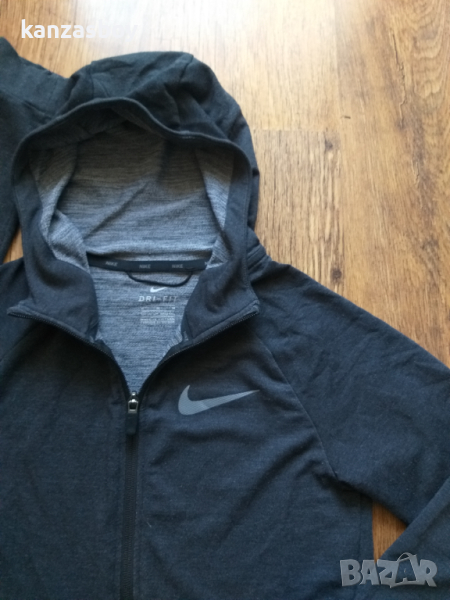 nike - страхотно юношеско горнище 10 - 12 год., снимка 1