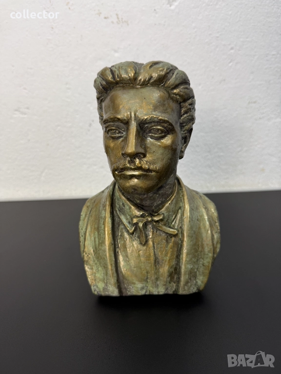 Бронзиран бюст на Васил Левски. №7750, снимка 1