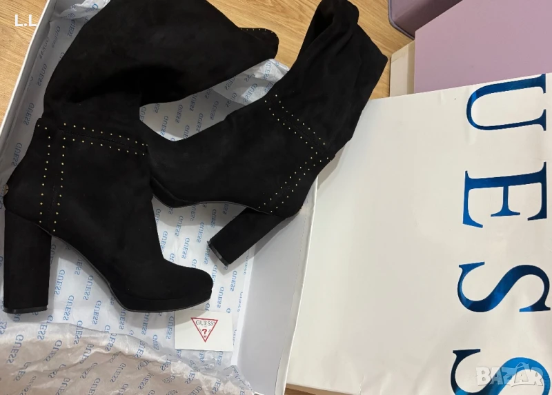 Ботуши от велур Guess, снимка 1