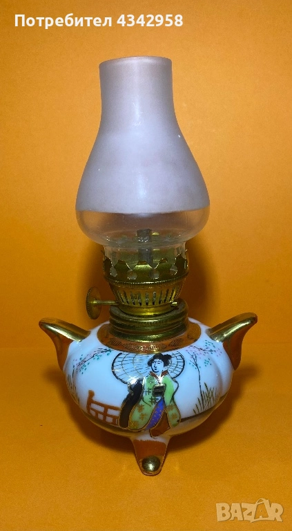 Японска винтидж миниатюрна порцеланова лампа.1960 г., снимка 1