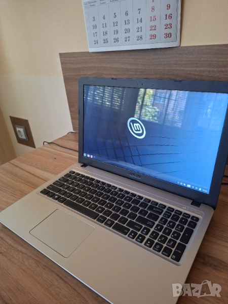 Лаптоп Asus notebook , снимка 1