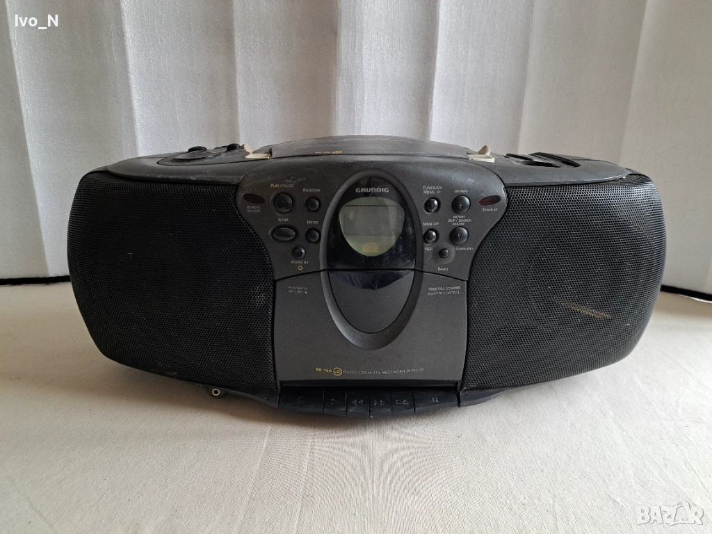 CD радиокасетофон Grundig RR 750 CD- за части., снимка 1