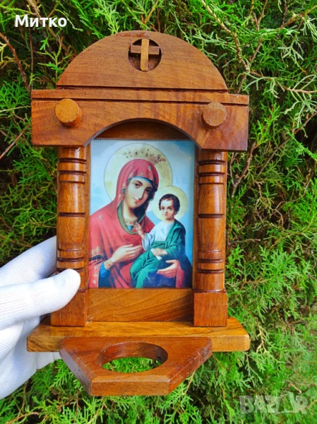 Иконостас на св.Богородица с младенеца , снимка 1