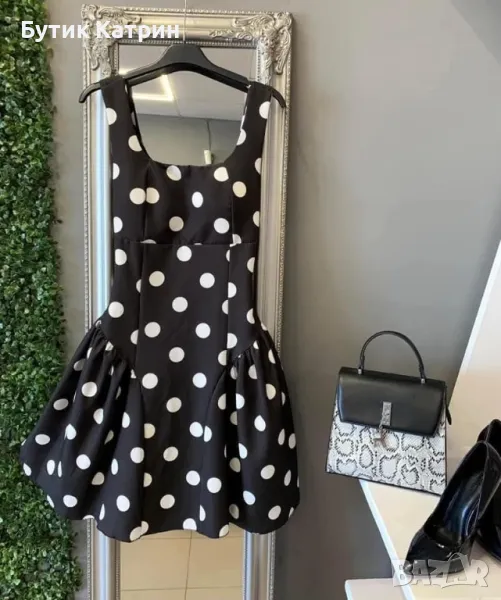 Черна рокля на точки, снимка 1