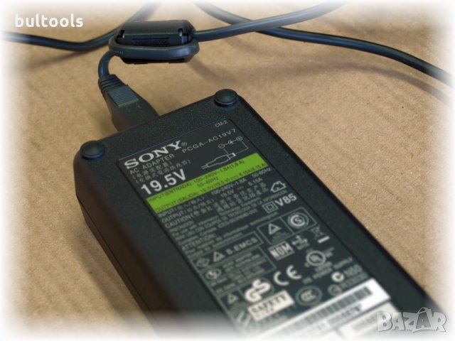 Видео-комуникационна  / видео-конферентна система SONY PCS-TL30, снимка 4 - Монитори - 32289337