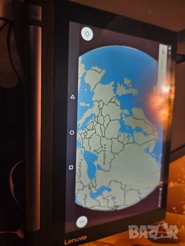 Продавам таблет Lenovo Yoga 10 инча, снимка 2 - Таблети - 51184424