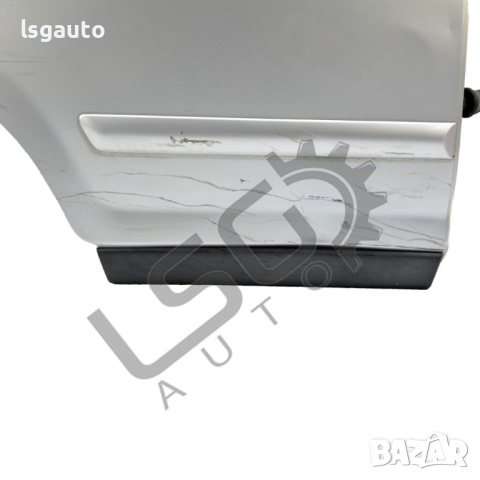 Задна дясна врата Honda CR-V II 2001-2006 H040422N-9, снимка 2 - Части - 36433472