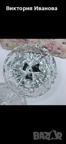 Кристална купа или бонбониера, снимка 4 - Антикварни и старинни предмети - 51356529