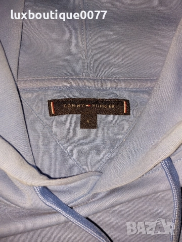 Чисто нов без етикет суичър Tommy Hilfiger L, снимка 6 - Суичъри - 51620010