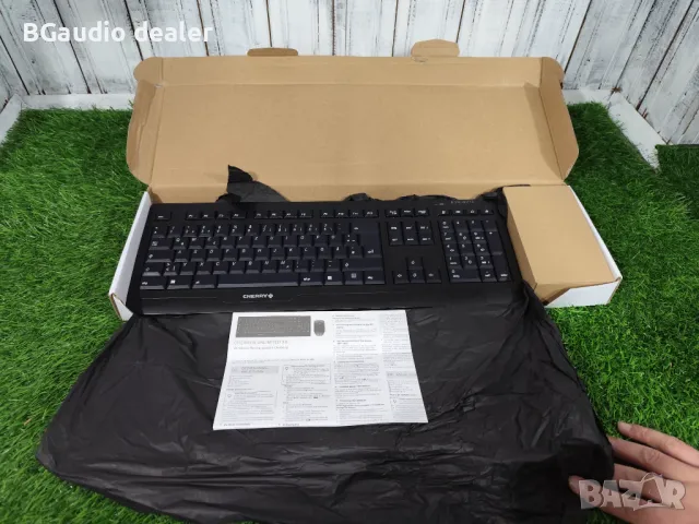 Клавиатура и мишка Cherry