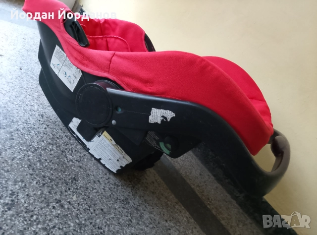 Детско столче/кошница за автомобил, снимка 8 - Столчета за кола и колело - 52497705