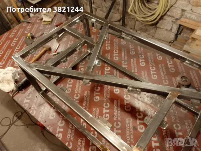 Холна маса от метал и дълво, снимка 13 - Маси - 47575673