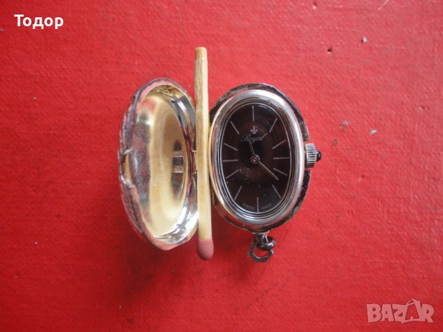 Швейцарски дамски часовник Royal медальон висулка , снимка 2 - Дамски - 39938823