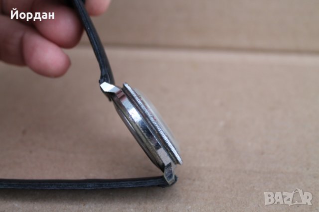 СССР часовник ''Восток'' командирски, снимка 2 - Мъжки - 43659306