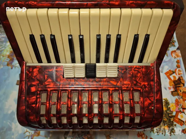 Акордеон Травиата 40 баса, снимка 5 - Акордеони - 47645969