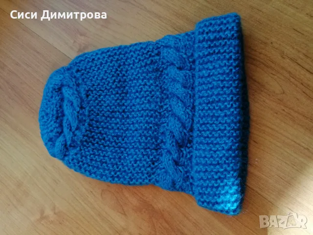 Шапка и шал комплект, ръчно плетиво, снимка 6 - Шапки - 48753743