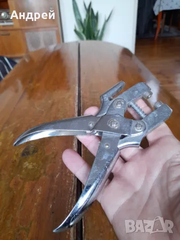 Стари клещи за копчета, снимка 4 - Други ценни предмети - 47750627