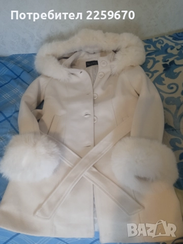 Продавам бяло палто , снимка 5 - Палта, манта - 52712616
