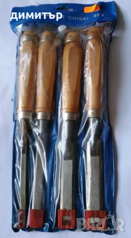 Длета с дървени дръжки.