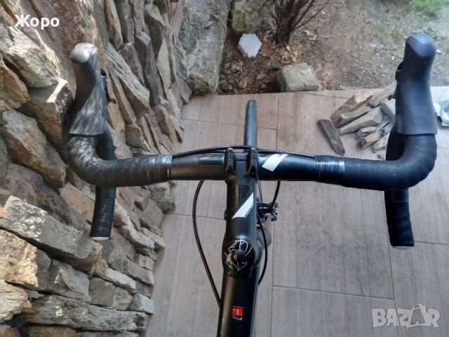 Шосеен велосипед Cube Attain , снимка 9 - Велосипеди - 38480474