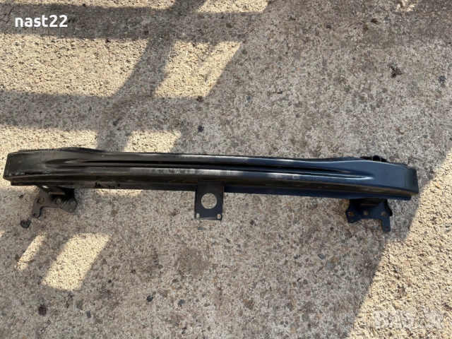 Основа предна броня Фолксваген Голф 5/VW Golf 5