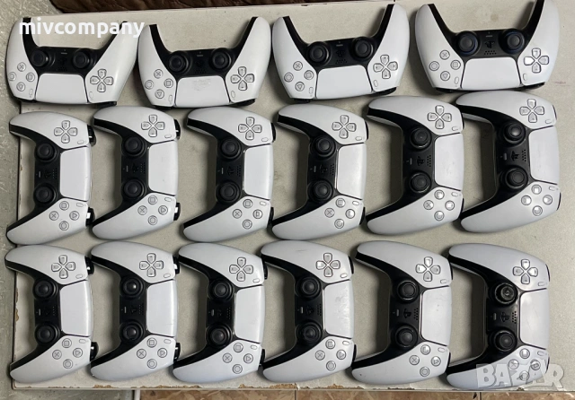 Джойстици за PS5