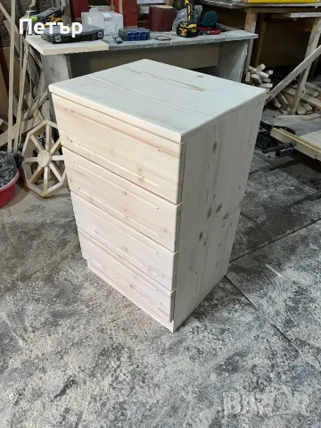 Скрин с четири чекмеджета,масив, снимка 5 - Скринове - 50241037