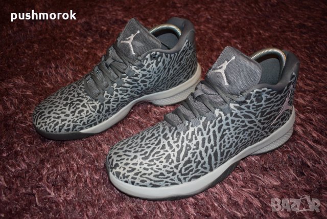 NIKE JORDAN B.FLY Mens Wolf Grey Trainers , снимка 2 - Маратонки - 34568804