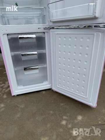 Розов Хладилник с фризер 184см , снимка 7 - Хладилници - 53379914