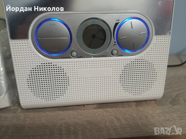 Дизайнерско безжично радио и часовник SplashTone – Ново, в кутия!