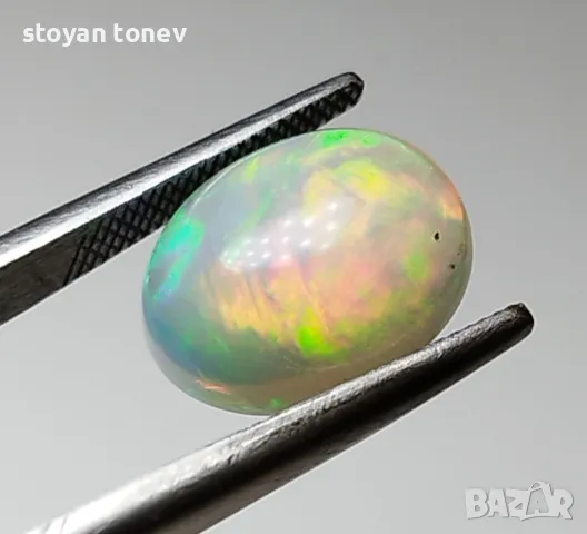 Деликатен кристален опал с нежни цветове - 2.08кт.! Сертифициран!, снимка 8 - Други - 49735004