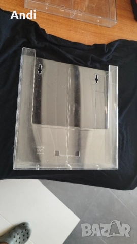 Плексигласови кутии- поставки стенни за брошури - флаери 23,5/25/3,5см, снимка 6 - Органайзери за бюро - 53397804