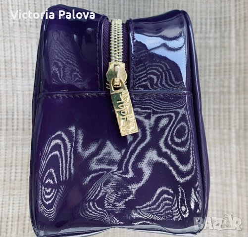 Луксозна козметична чанта, снимка 8 - Чанти - 37772227