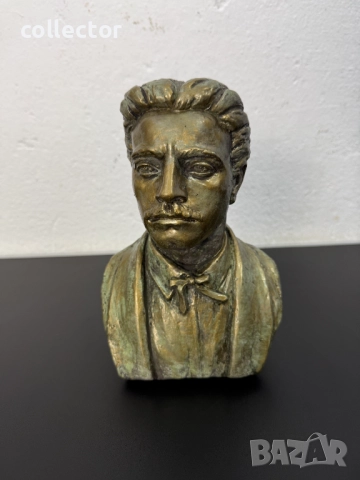 Бронзиран бюст на Васил Левски. №7750