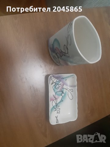 ПРОМОЦИЯ-ПРодавам комплект ваза и чиния