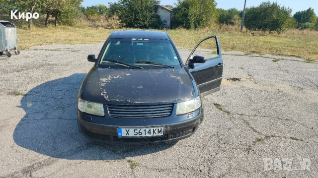 VW Passat b5 2.3 4*4 V5 НА ЧАСТИ , снимка 2 - Автомобили и джипове - 52325175