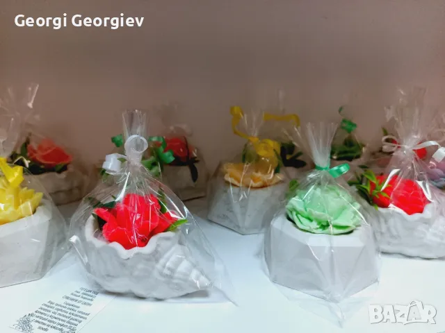 цветя изработени с глицеринов ароматен сапун и Българска роза , снимка 10 - Декорация за дома - 50104897