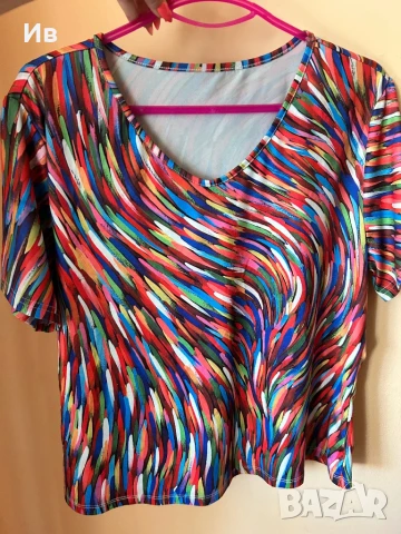 Дамска цветна тениска
