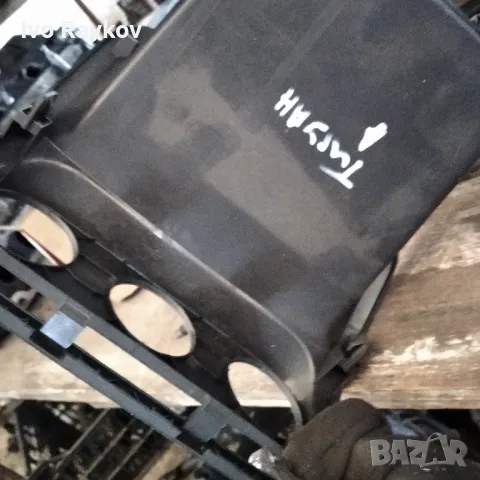 Централна Конзола за Volkswagen TIGUAN (2011 - 2016) 5M0819422., снимка 5 - Части - 48655993