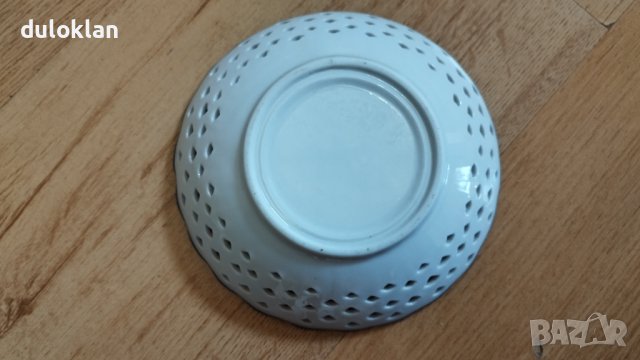 Красива порцеланова чиния от Нант,Франция., снимка 3 - Други стоки за дома - 43834374