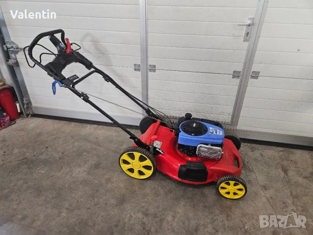 Немска голяма самоходна косачка 