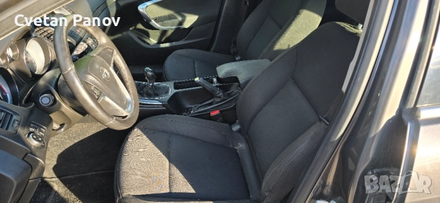 продавам Opel Insignia на части, снимка 9 - Автомобили и джипове - 52139099