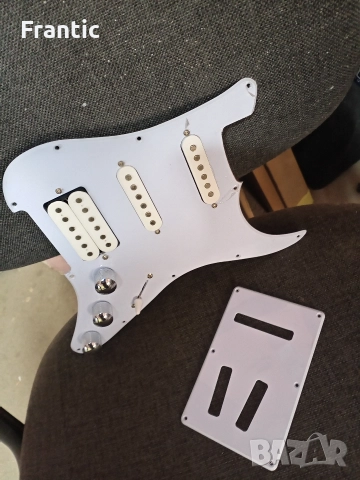 оборудван пикгард за ел.китара от Kramer focus vt112 