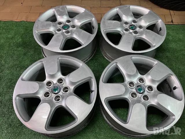 Джанти 5/112/17 Skoda WV Audi, снимка 2 - Гуми и джанти - 47557748