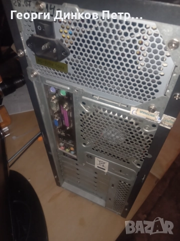 Домашен комп с монитор, снимка 9 - Монитори - 52893603